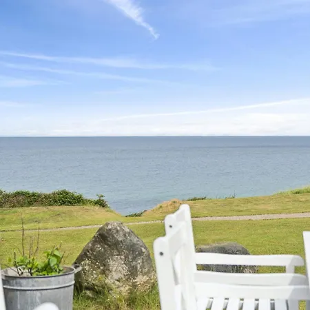 Near * Gilleleje